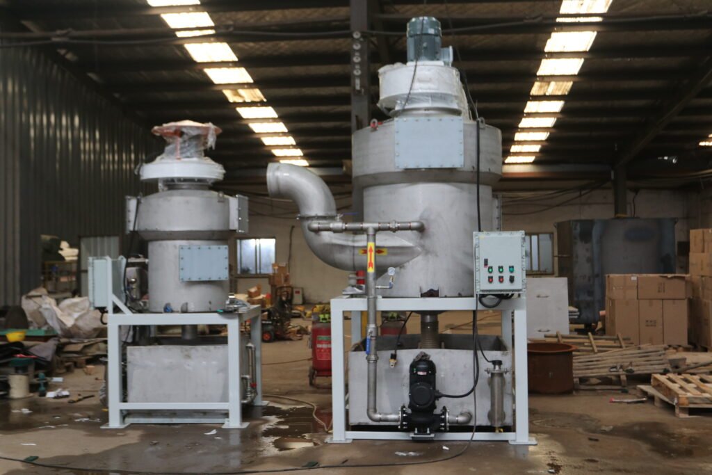 Industrial wet scrubber system for dust and gas treatment
