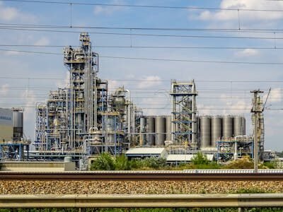 chemical plant dust collection system for corrosive and hazardous dust environments